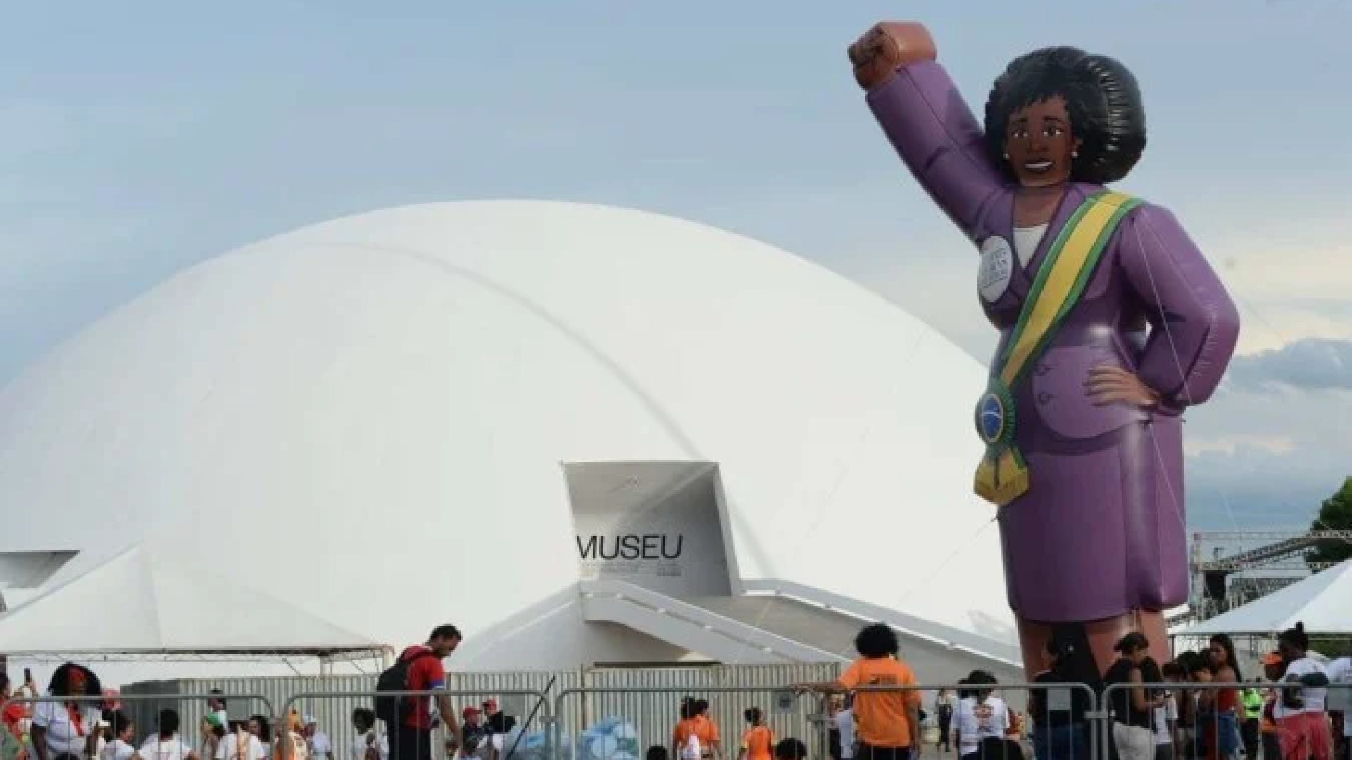 Marcha das Mulheres Negras, realizada na capital federal em novembro, clamou por direitos e pelo fim da violência racial e de gênero -  (crédito:  Minervino Junior/CB/D.A Press)