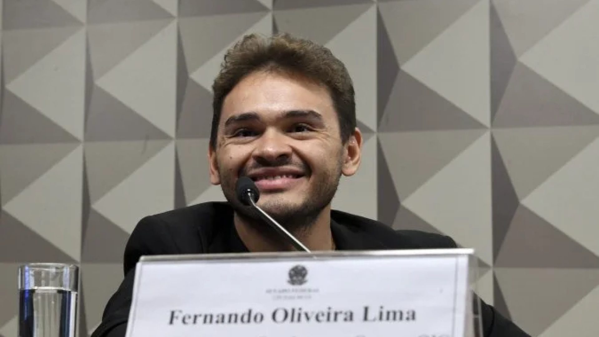 Fernandim OIG foi investigado pela CPI das Bets do Senado, que rejeitou o relatório final. Congressistas voltavam do Caribe com empresário -  (crédito: Edilson Rodrigues/Agência Senado)