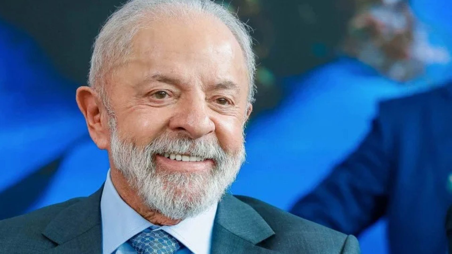 O texto também trata sobre a coleta de material biológico para obtenção e armazenamento do perfil genético do preso -  (crédito:  Ricardo Stuckert / PR)