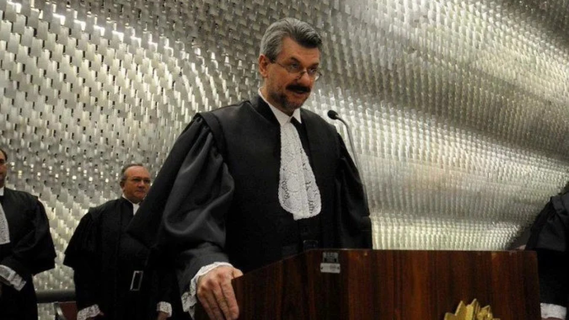 O Ministério Público do Tribunal de Contas da União (MPTCU) já pediu a suspensão do pagamento do salário -  (crédito: STJ)