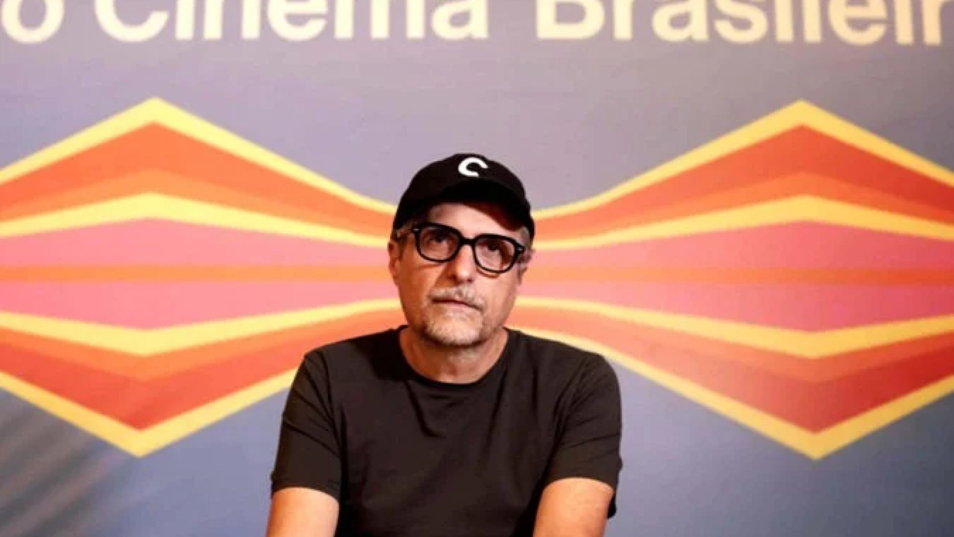 Diretor e roteirista Kleber Mendon&ccedil;a Filho concedeu entrevista ao Estado de Minas. -  (crédito:  Estado de Minas)