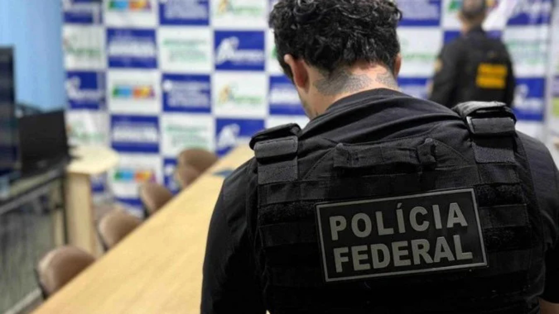 Polícia Federal ainda informou que o material apreendido será analisado e poderá subsidiar o aprofundamento das investigações -  (crédito: Divulgação/PF)