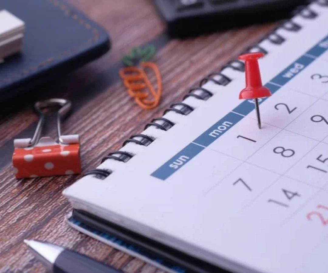 Abril terá dois feriados prolongados; veja as datas -  (crédito: Divulgação/Freepik)