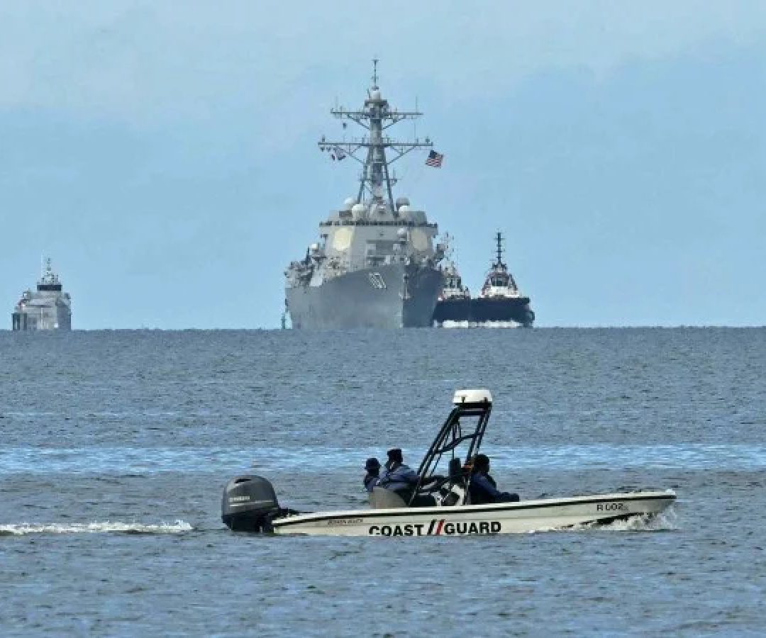 As famílias de Chad Joseph, de 26 anos, e Rishi Samaroo, de 41, afirmam ter falado com as vítimas antes de que embarcassem no Caribe -  (crédito:  AFP)