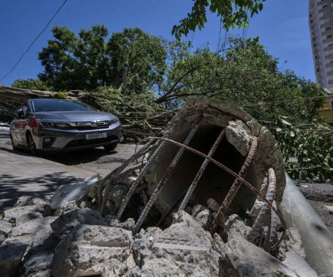 1,6 milhão de imóveis permanecem sem energia em São Paulo