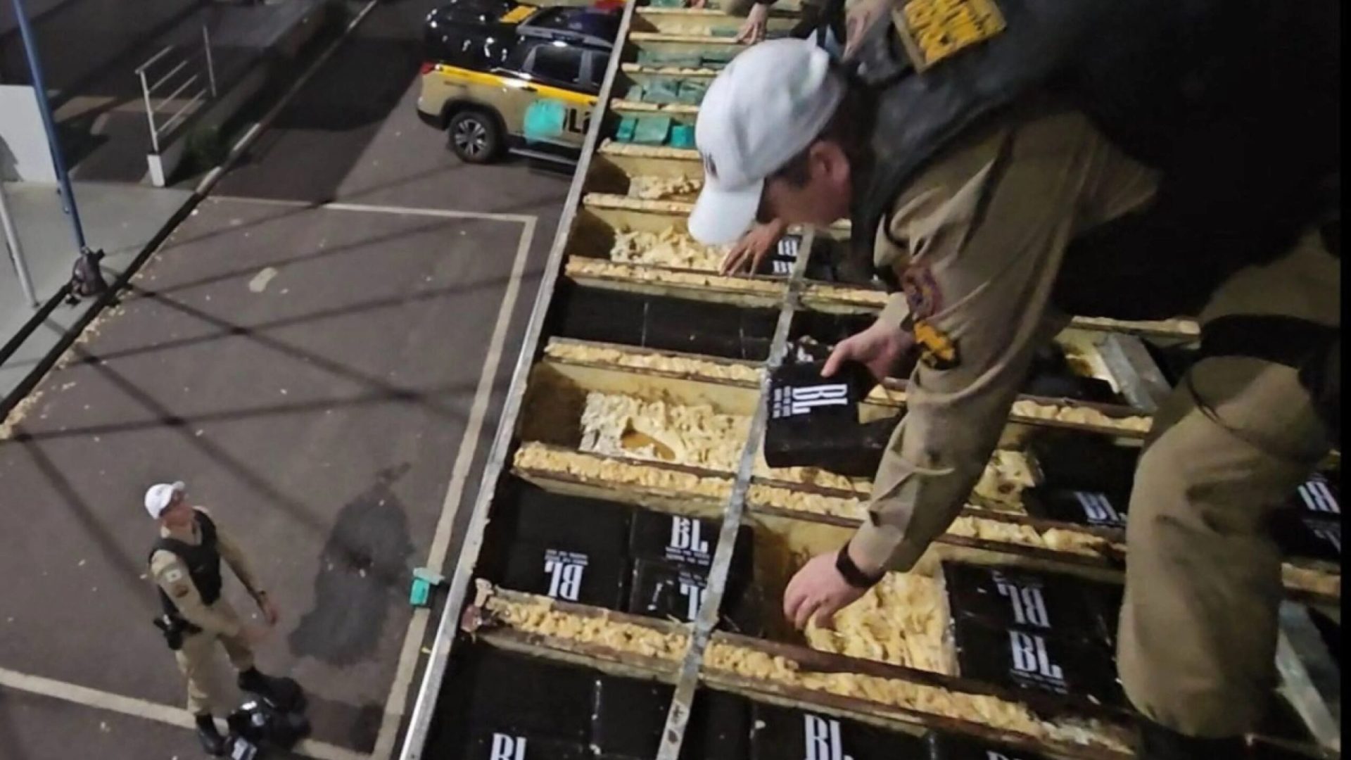 MG: R$100 milhões em cocaína são apreendidos em rodovia do estado -  (crédito: EM Gerais)