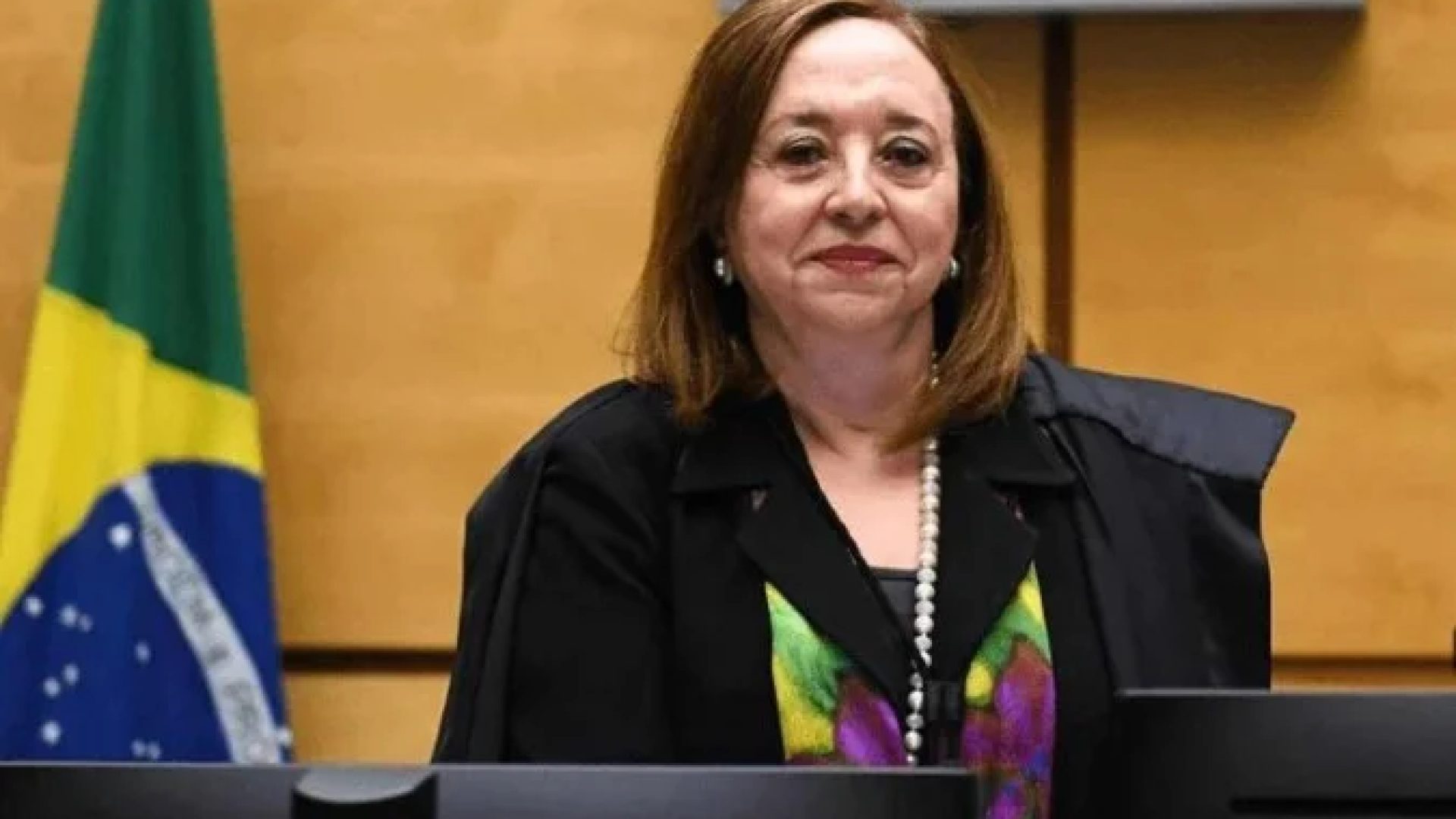 Ministra Assusete Magalhães, na cerimônia de despedida do STJ, após a aposentadoria, em 2024 -  (crédito:  Lucas Pricken/STJ))