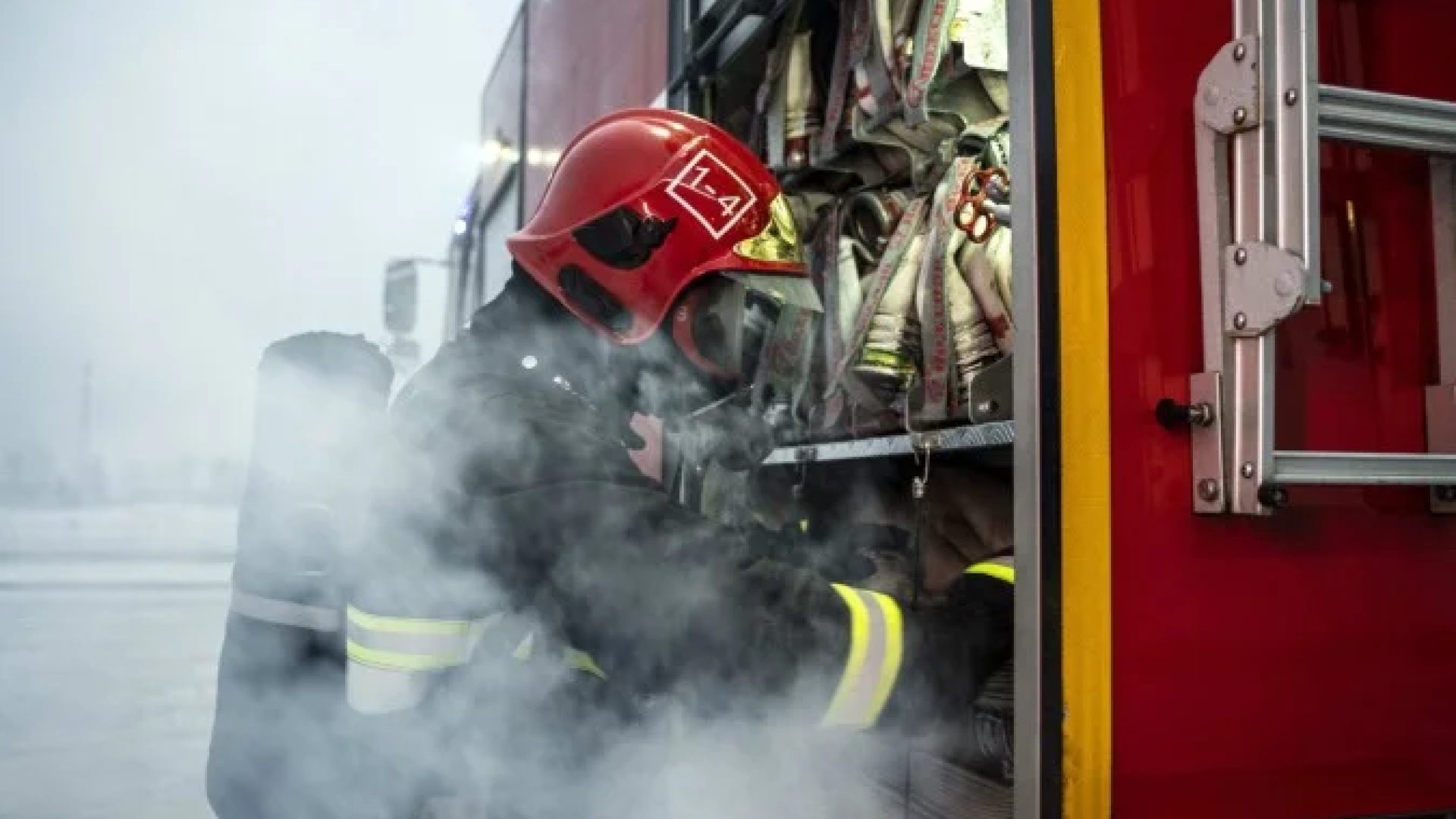 Incêndio na região central de São Paulo mobiliza bombeiros e Defesa Civil -  (crédito: Freepik)