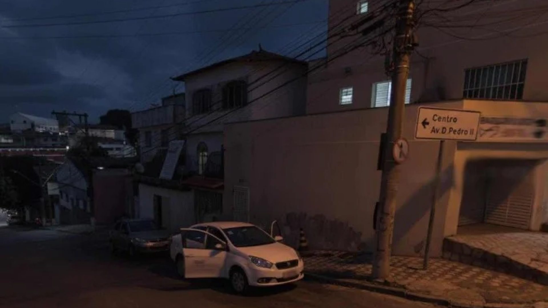 Rua Mariana, no Bairro Bonfim, onde morreu suspeito de integrar facção em guerra pelo controle do tráfico na Pedreira Prado Lopes -  (crédito: Reprodução Google StreetView)