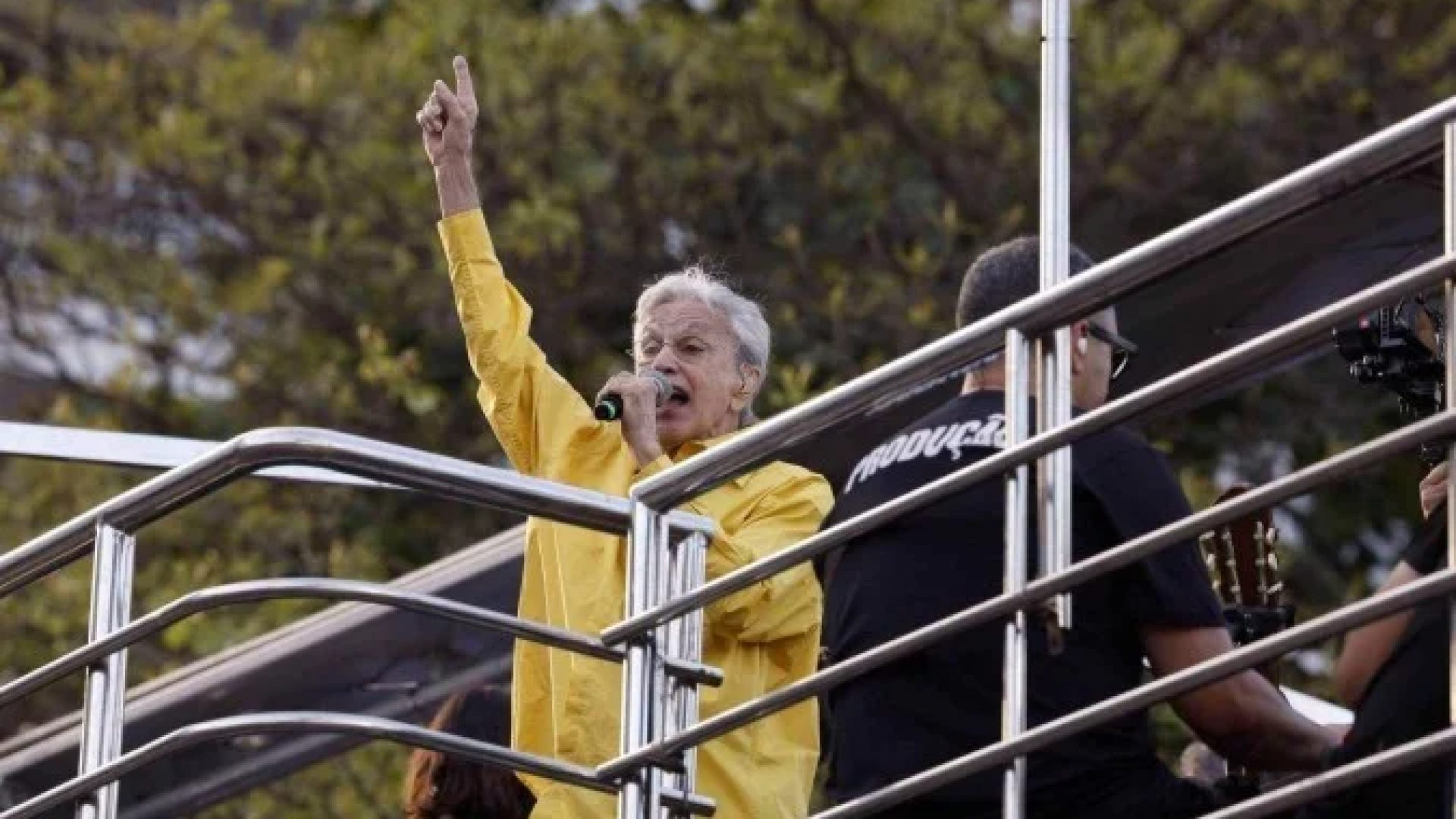 Caetano Veloso chama público para ocupar Copacabana no domingo (14/12) -  (crédito: Tânia Rêgo/Agência Brasil)