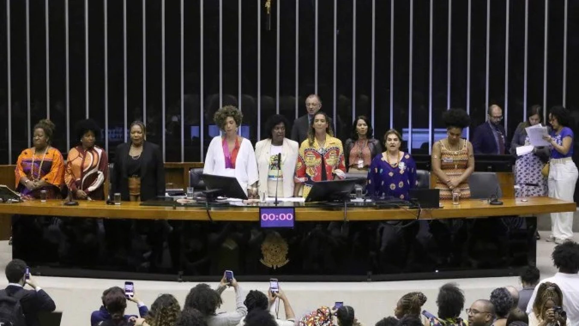 A sessão na Câmara dos Deputados teve o objetivo de prestar homenagem à Marcha das Mulheres Negras 2025: por Reparação e Bem-Viver -  (crédito:  Kayo Magalhaes/Câmara)