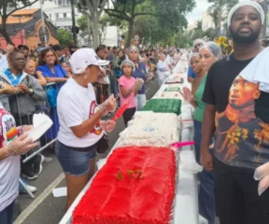 Aniversário de SP é comemorado com tradicional bolo do Bixiga -  (crédito: Divulgação/Bolo do Bixiga)