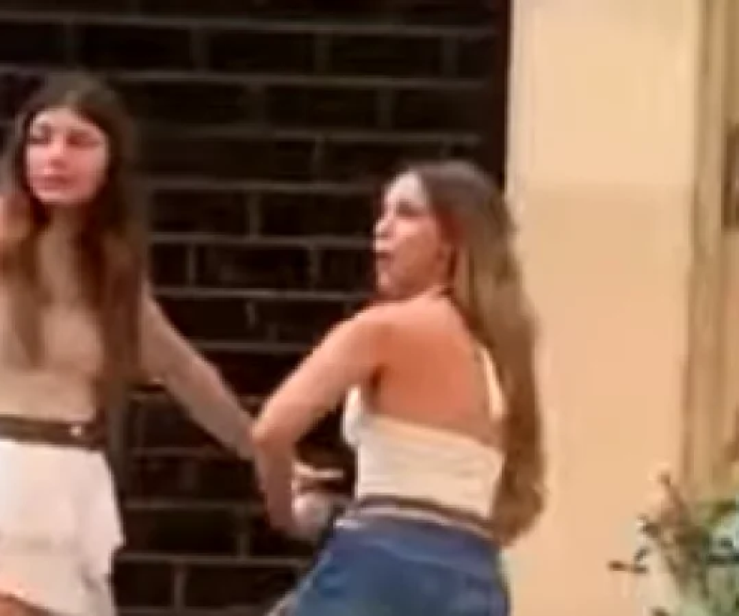 Agostina Paez imitou gestos de um macaco em ataque racista  -  (crédito: Reprodução)