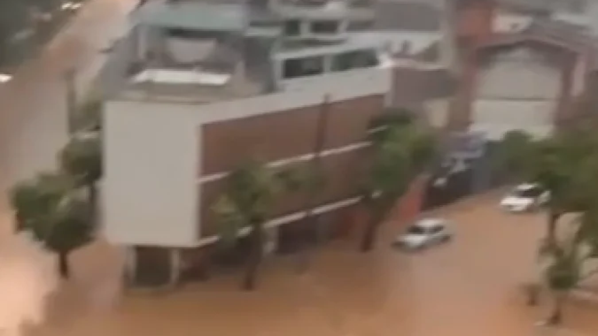 Chuva não dá trégua na Zona da Mata, onde cidades como Juiz de Fora, Ubá e Martins Soares tentam se recuperar depois dos temporais -  (crédito: Redes Sociais/Reprodução)