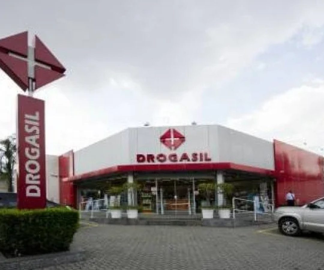 Unidade de uma farmácia Drogasil, parte do Grupo RD -  (crédito: Drogasil/Divulgação)