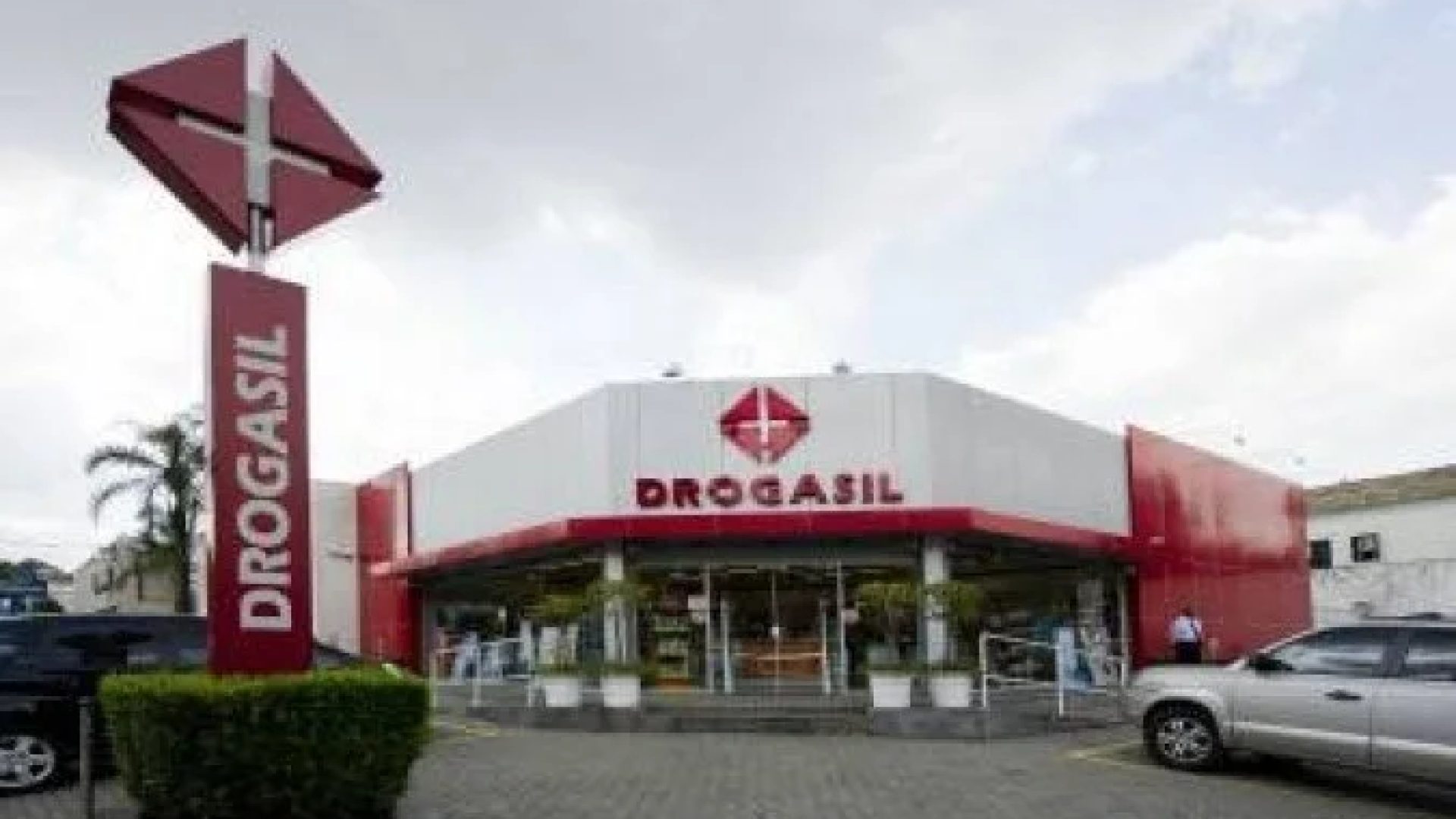 Unidade de uma farmácia Drogasil, parte do Grupo RD -  (crédito: Drogasil/Divulgação)