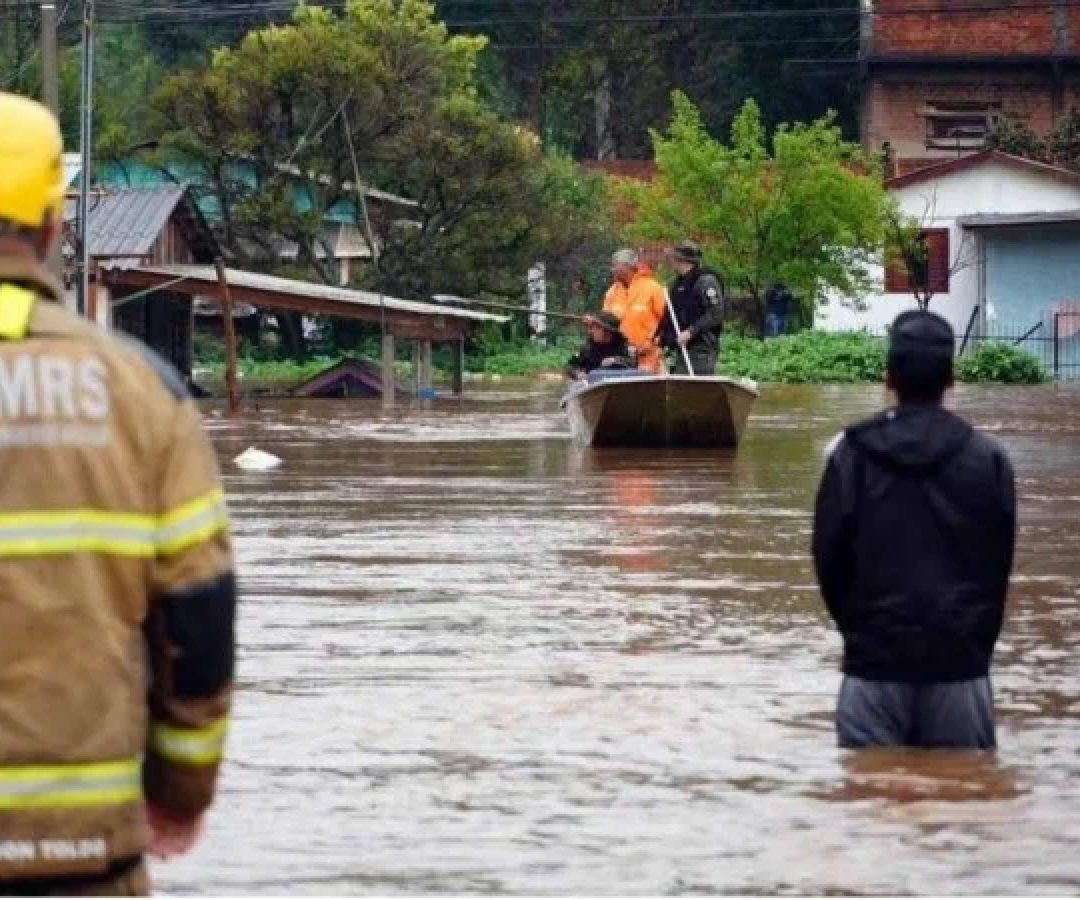 A previsão aponta acúmulo de chuvas superiores a 60 mm em apenas uma hora, podendo ultrapassar 100 mm ao longo do dia em algumas localidades -  (crédito:  Divulgação/Prefeitura de Passo Fundo)