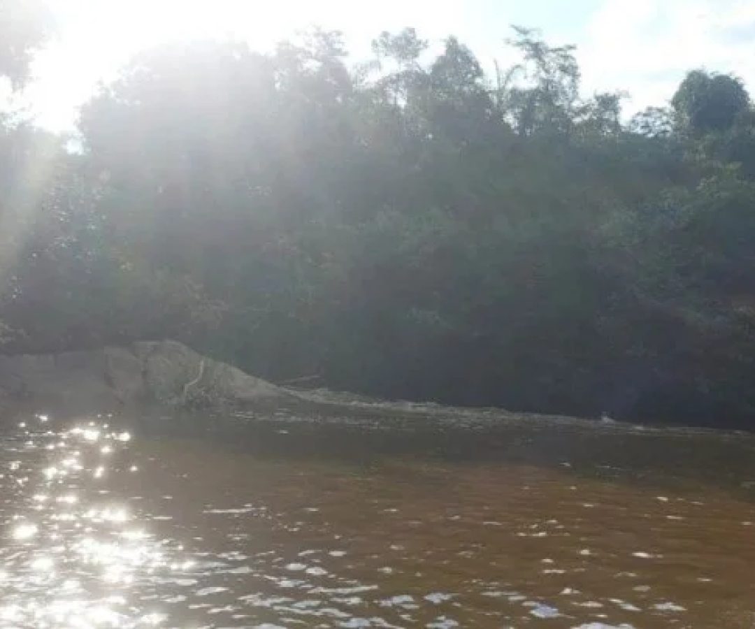 Corpo de jovem de 19 anos que se afogou ao tentar atravessa rio em Minas é encontrado pelo Corpo de Bombeiros -  (crédito: CBMMG/Divulgação)