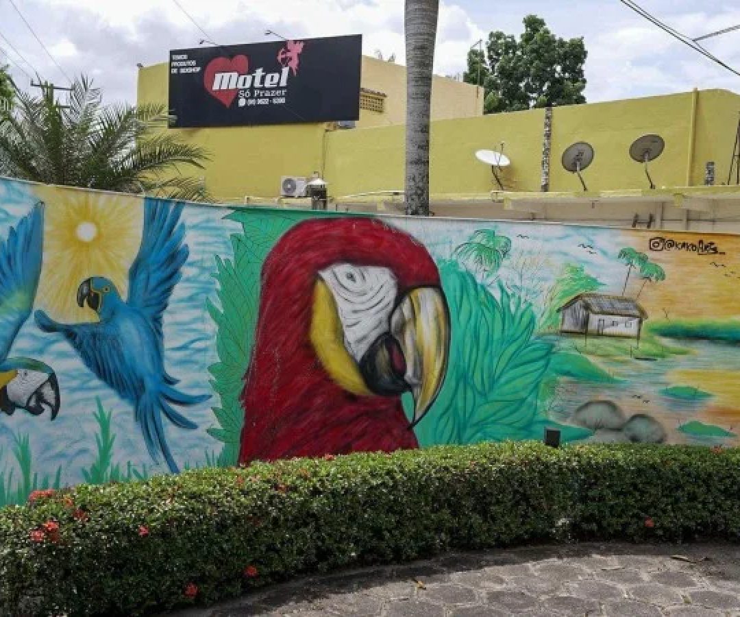 Motel Só Prazer faz últimos ajustes para receber hóspedes da COP -  (crédito: Vitor Serrano/BBC)