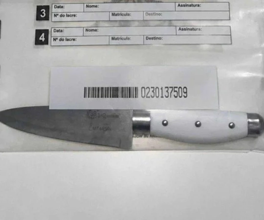 A Polícia Militar prendeu o homem em flagrante e a faca utilizada no crime foi apreendida e encaminhada à Polícia Civil -  (crédito: PMMG/Divulgação)