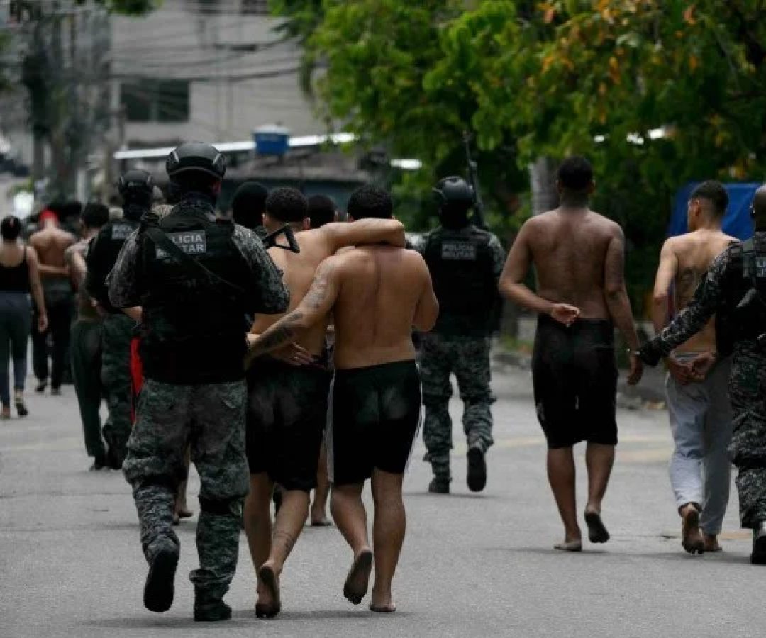 O coordenador regional do IFC criticou ainda a falta de informações básicas por parte do governo estadual -  (crédito: MAURO PIMENTEL / AFP)