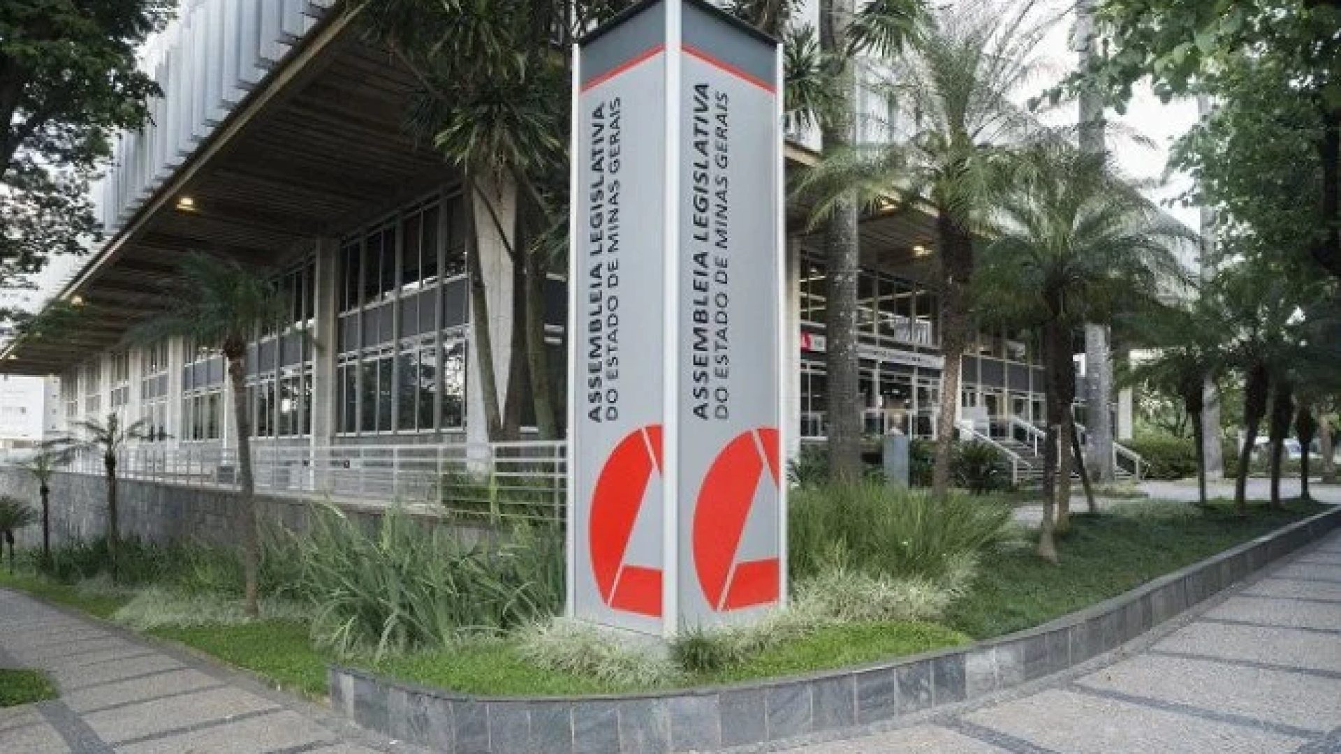 Sessões esvaziadas na ALMG adiam a tramitação do projeto que reorganiza a Arsae-MG -  (crédito: ALMG/Divulgacao)