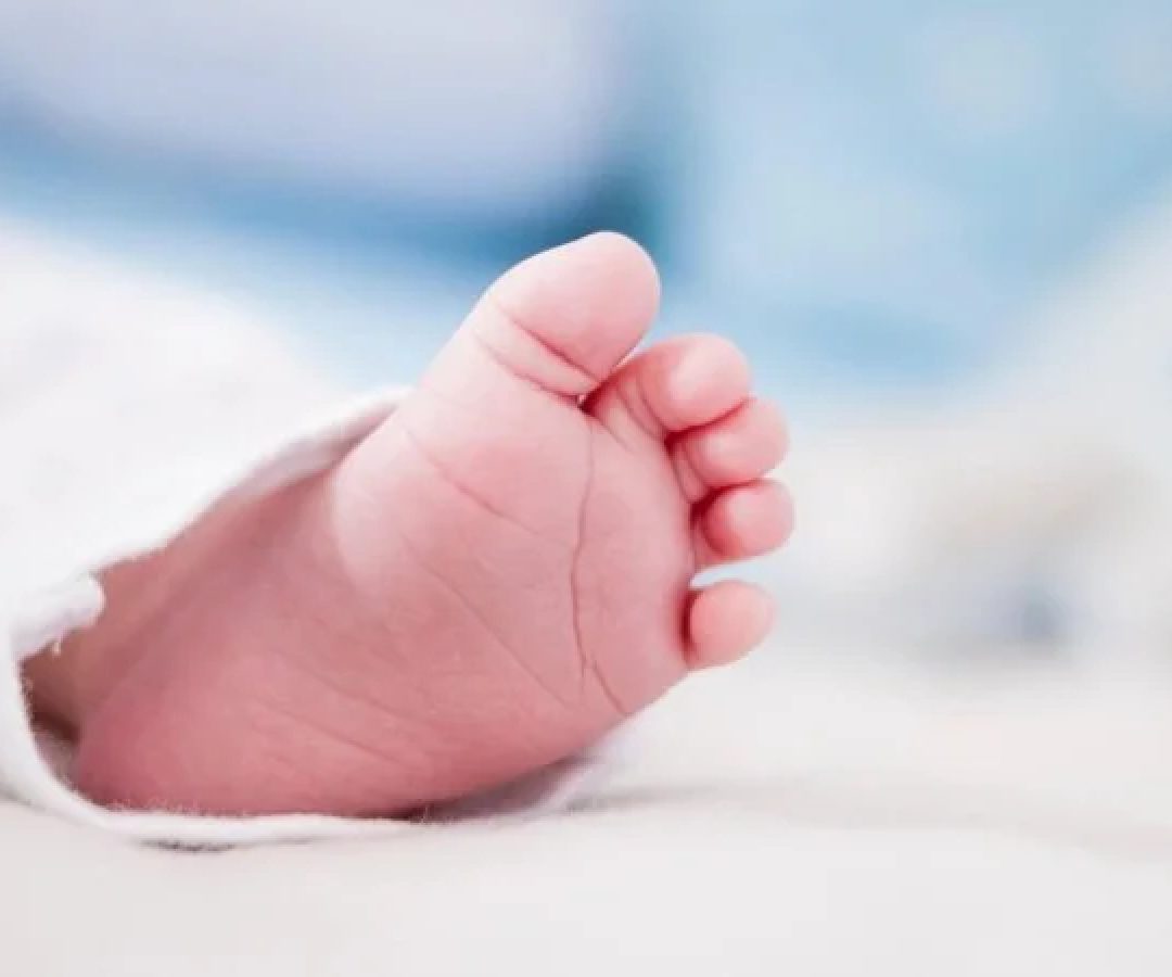 A mãe do bebê também alegou que, após o procedimento, ele teria passado a sentir fortes dores -  (crédito: Reprodução Freepick )