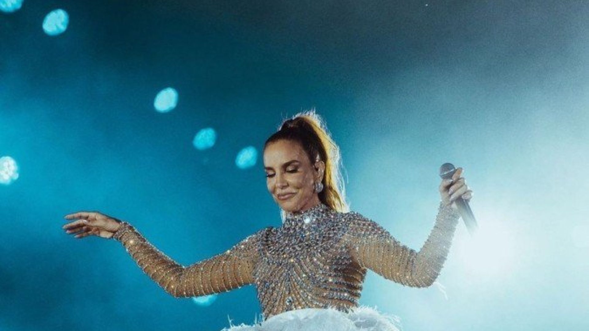 Ivete Sangalo promete agitar os fãs brasilienses -  (crédito: Rafa Mattei/Ivete Sangalo/Instagram)
