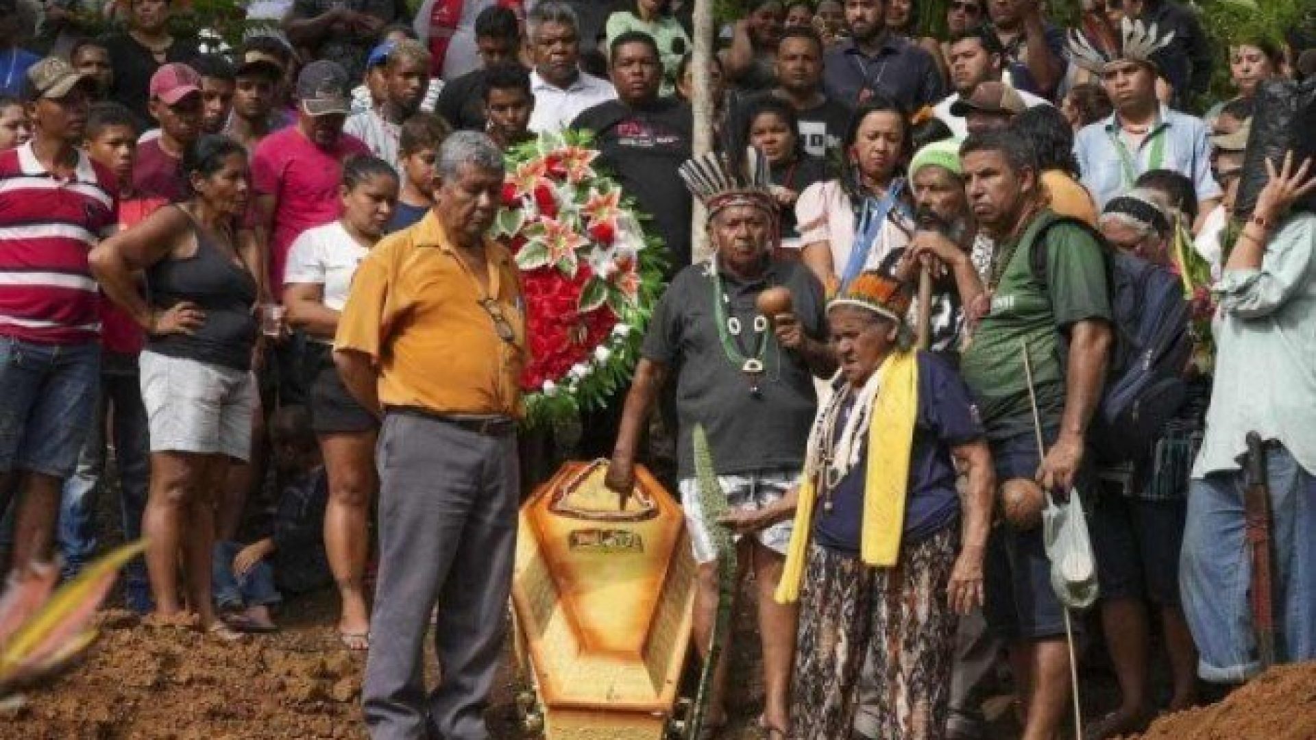 1_indigenas-35202937.jpg