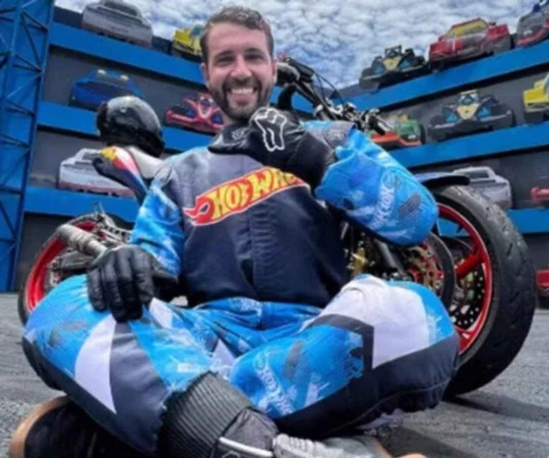 Quem era Lurrique Ferrari, piloto que morreu em apresentação no Beto Carrero World -  (crédito: Tupi)