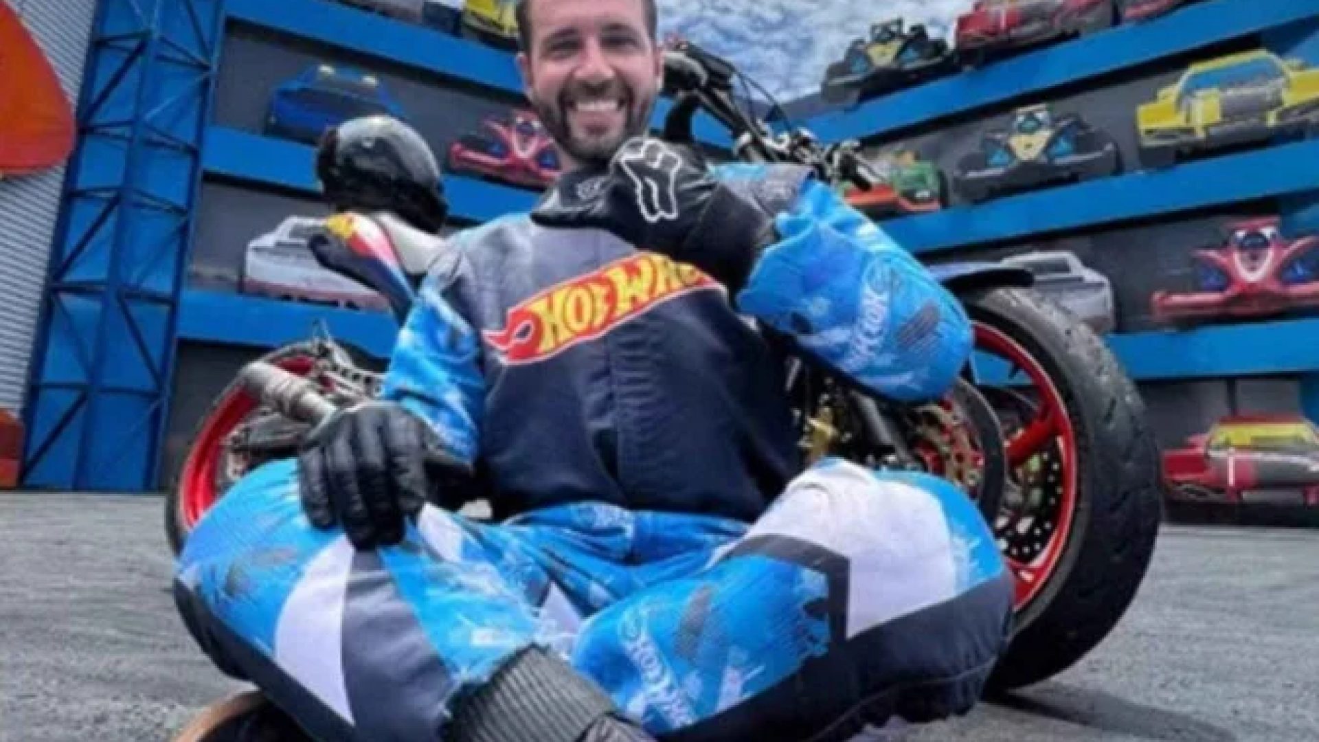 Quem era Lurrique Ferrari, piloto que morreu em apresentação no Beto Carrero World -  (crédito: Tupi)