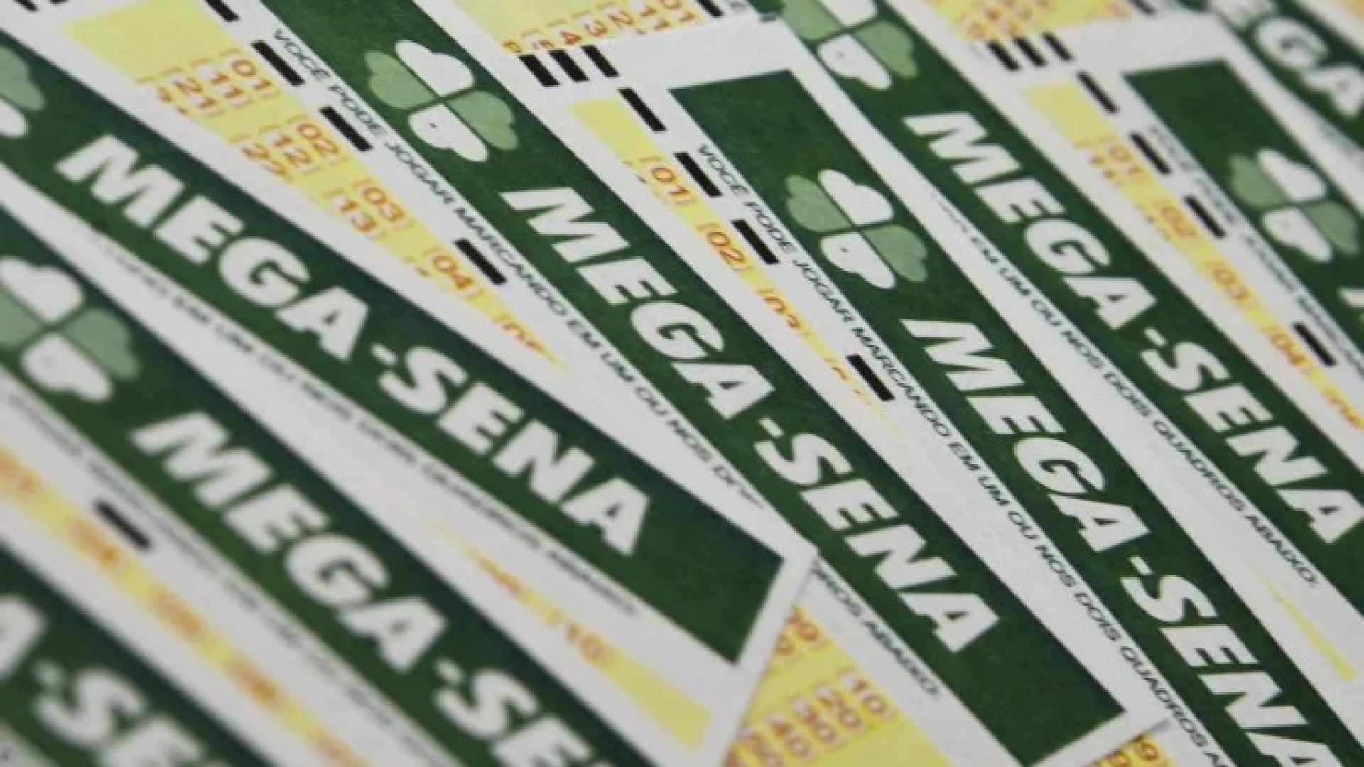 Concurso 2.984 da Mega-Sena será sorteado às 21h, com prêmio acumulado estimado em R$ 75 milhões -  (crédito: Marcello Casal JrAgência Brasil)