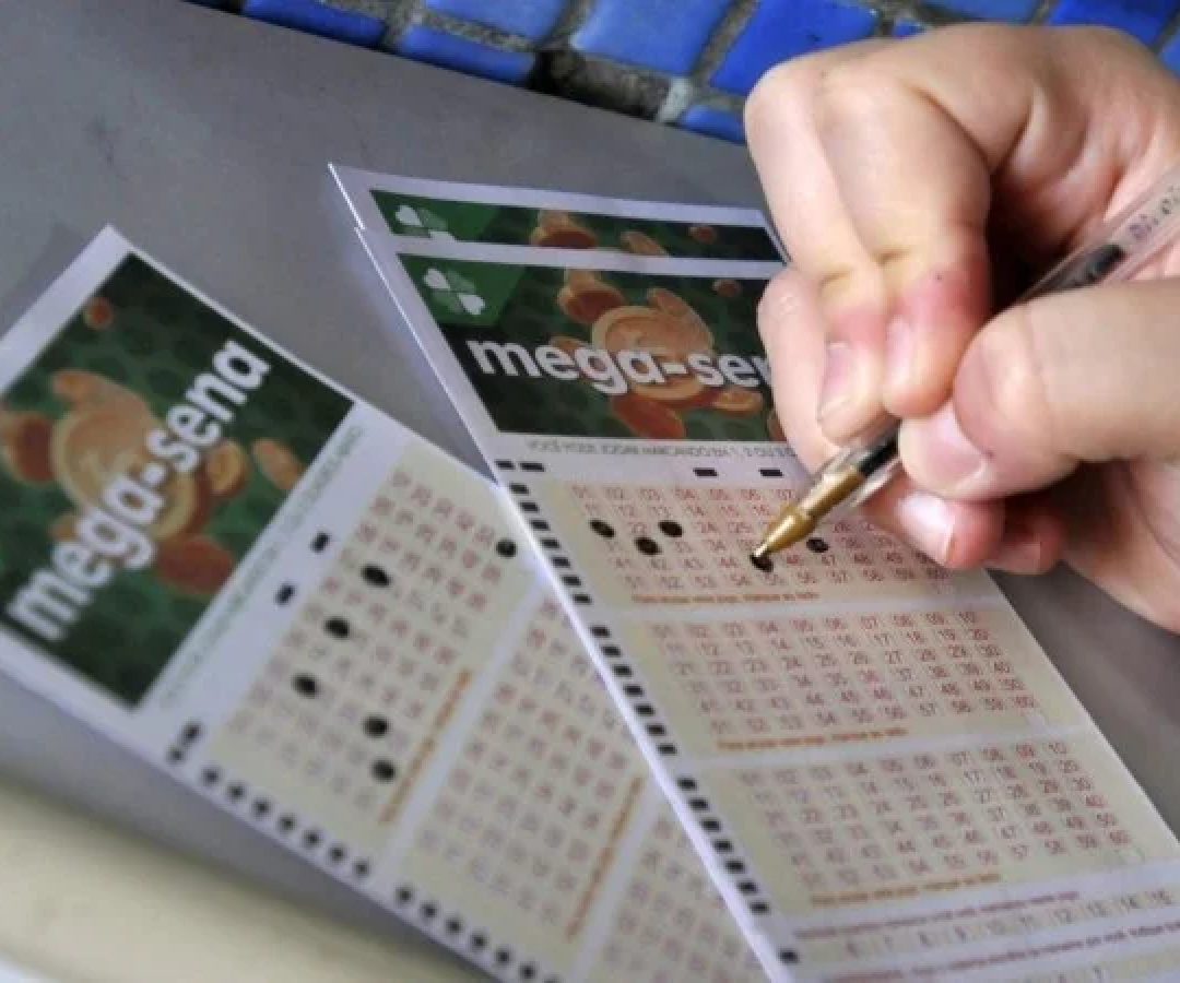 Próxima Mega-Sena tem prêmio estimado em R$ 3,5 milhões -  (crédito: Minervino J&uacute;nior/CB/D.A.Press)