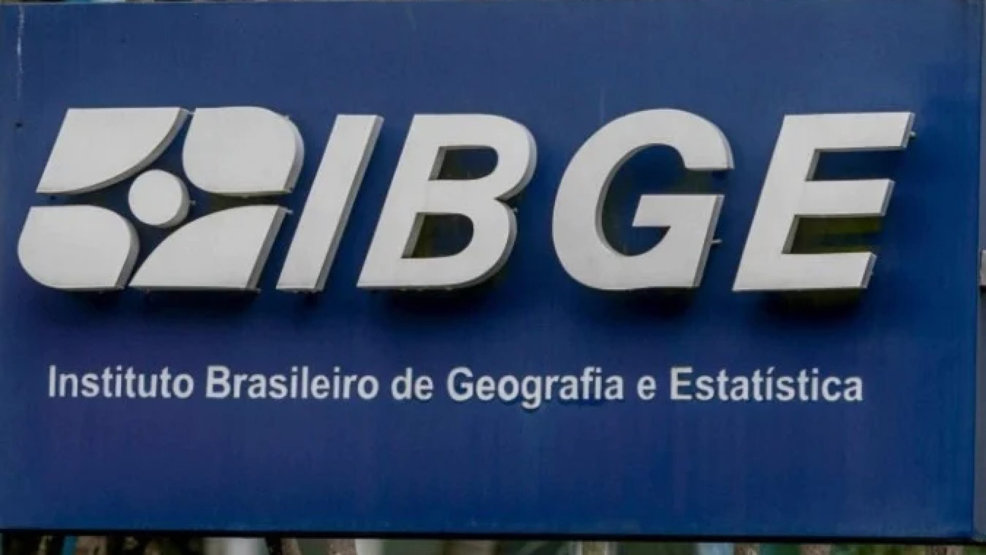 Ao todo, foram publicados dois editais que somam 9.590 vagas temporárias para profissionais de nível médio em todo o país -  (crédito: Divulgação)