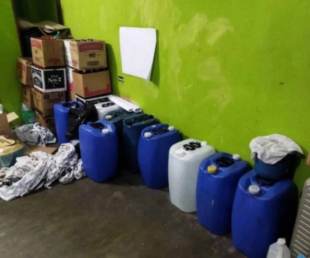 Fábrica em SP é alvo da polícia por bebida com metanol