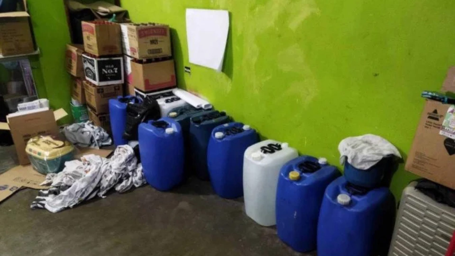 Fábrica em SP é alvo da polícia por bebida com metanol