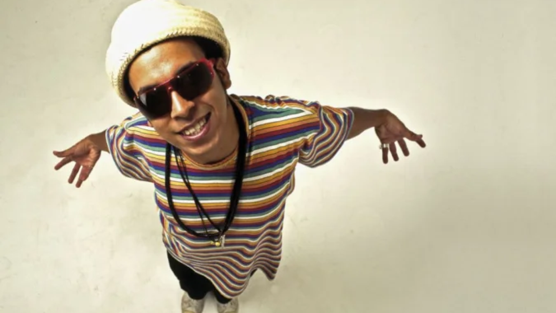 Chico Science dirigia seu carro na rodovia PE-1, na altura do Complexo de Salgadinho, importante eixo viário entre Recife e Olinda, quando perdeu o controle do veículo e colidiu com um poste -  (crédito: Fred Jord&atilde;o)