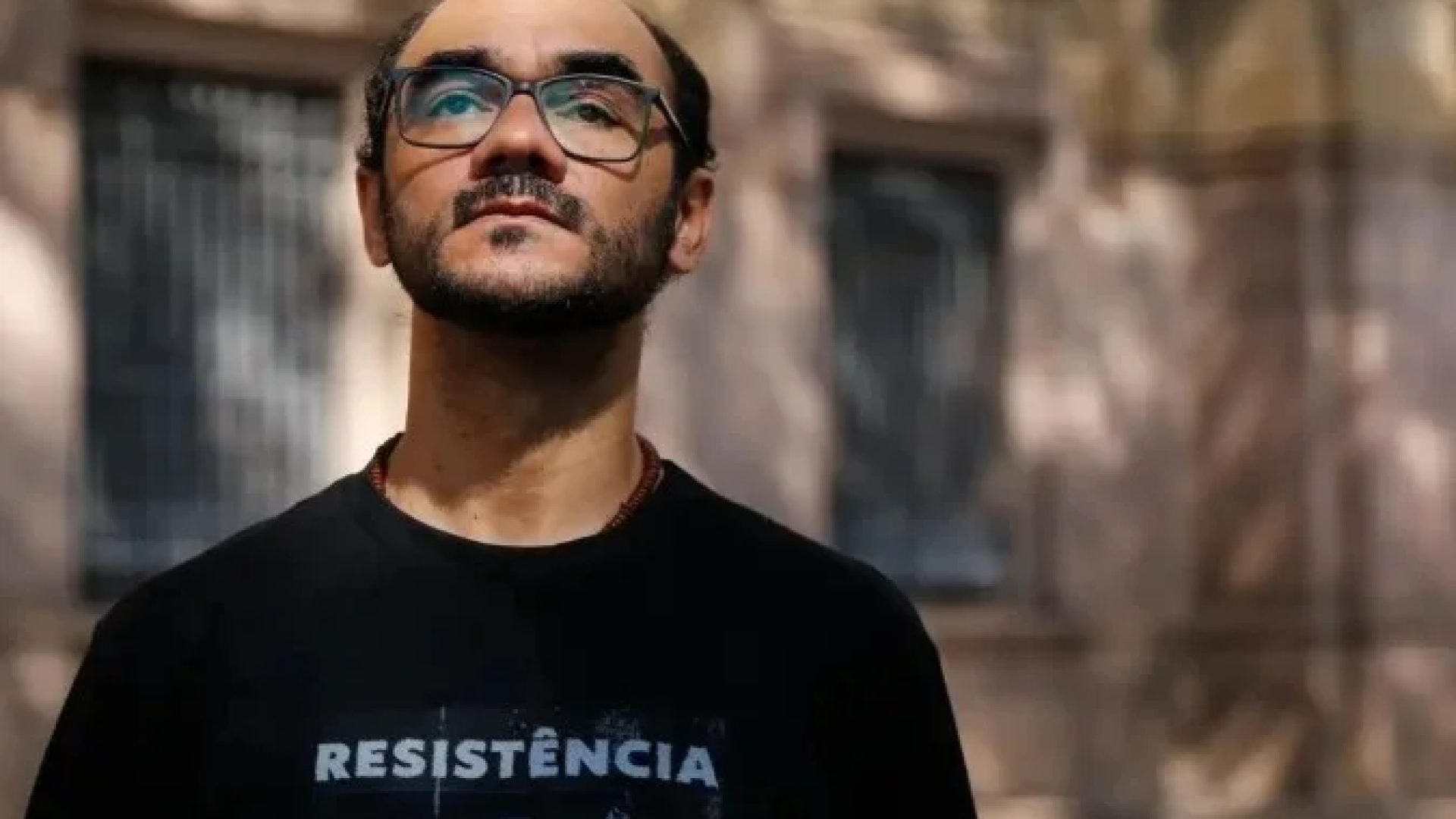 Fotojornalista Sérgio Silva ficou cego de um olho após ser atingido por um tiro de bala de borracha disparado pela Polícia Militar de São Paulo em 2013. -  (crédito: Fernando Frazão/Agência Brasil)