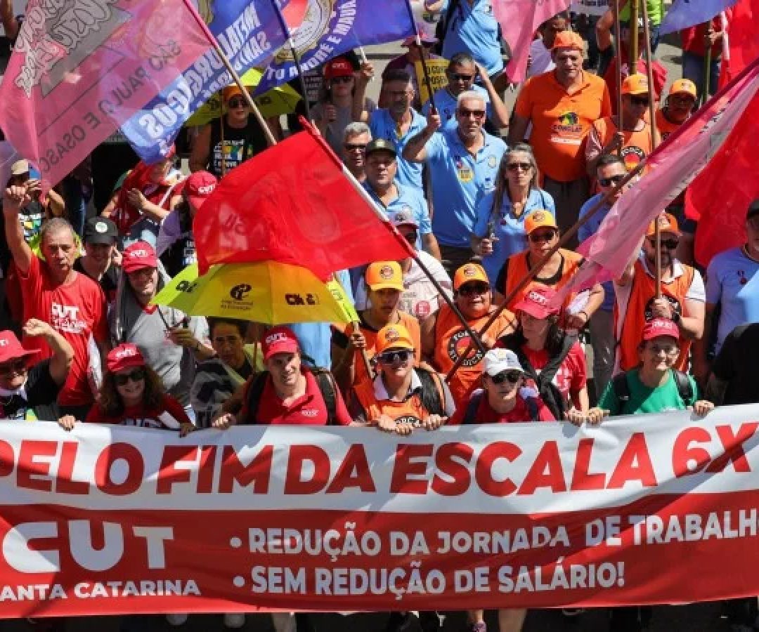 Atos pelo Dia do Trabalhador devem ocorrer em pelo menos 16 estados do país -  (crédito:  Fotográfo/Agência Brasil)