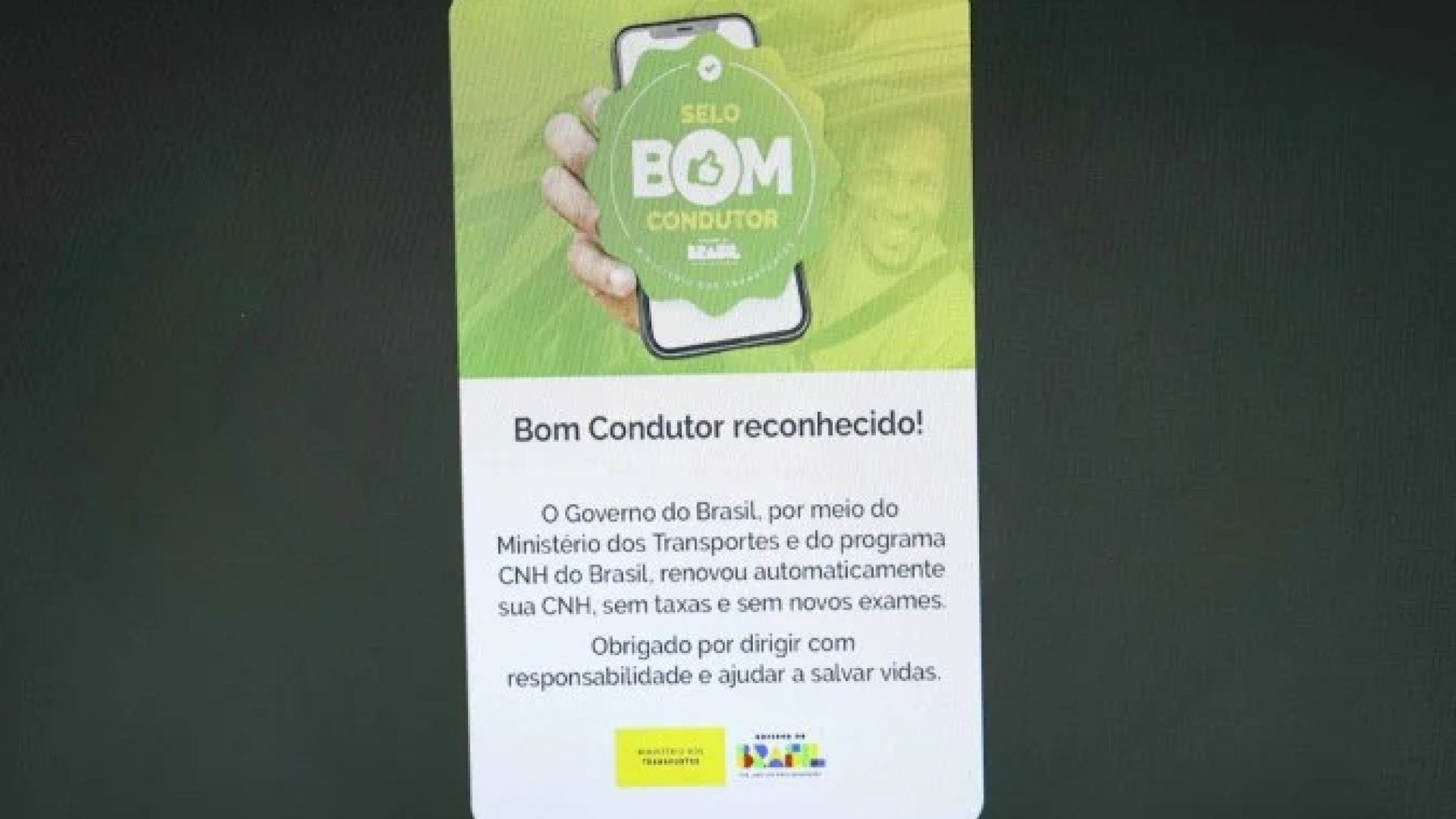 Mensagem que será remetida a quem tem direito à renovação automática -  (crédito: Marcelo Camargo/Agência Brasil)