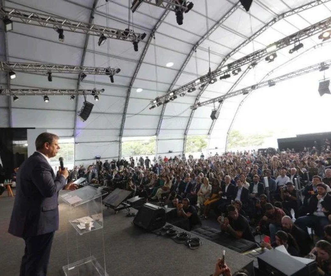 Governador Tarcísio de Freitas discursa na Summit Agenda SP+Verde, em São Paulo -  (crédito: Reprodução/Summit Agenda SP+Verde)