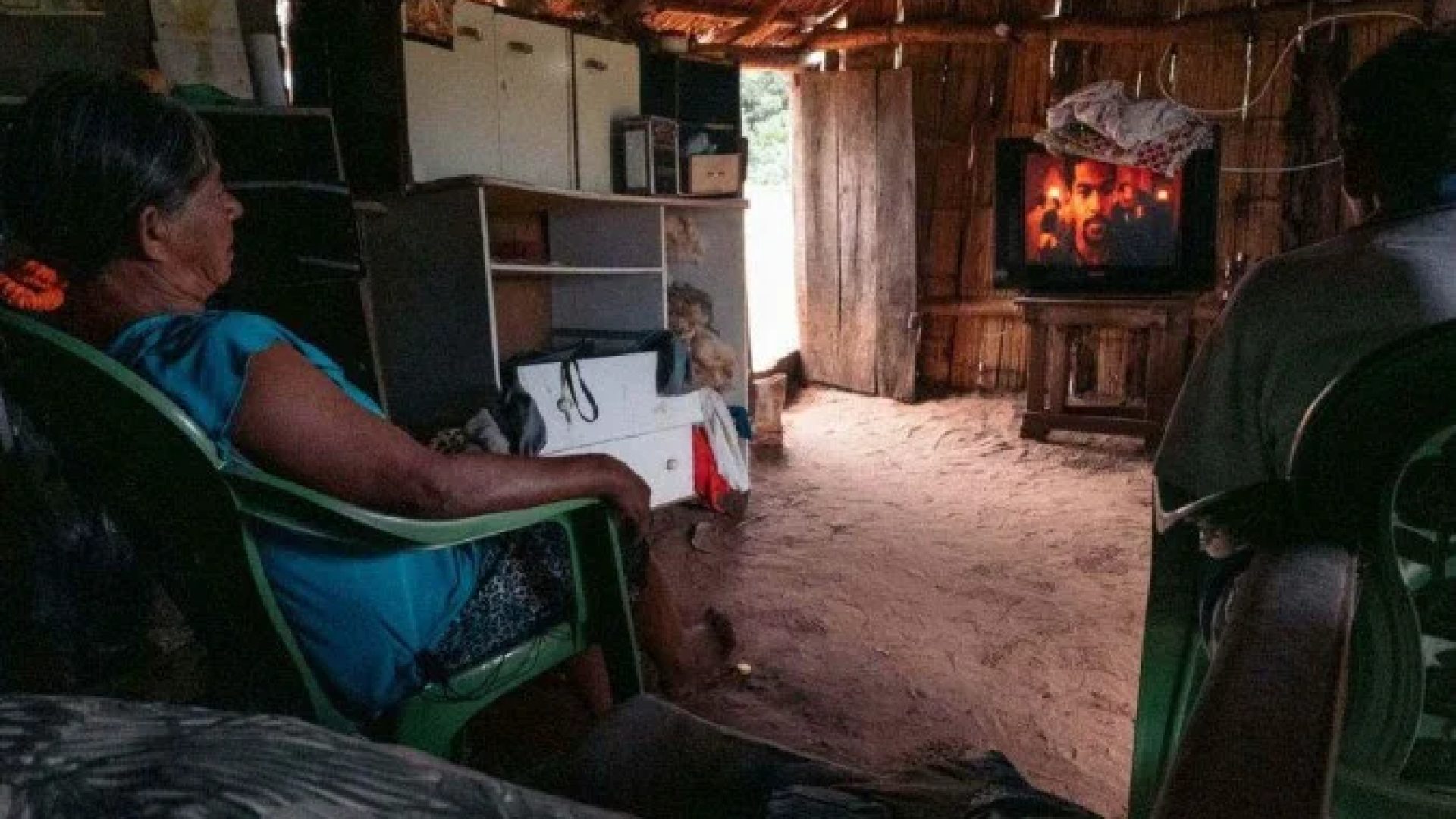 Povos originários de Minas Gerais receberão TV digital com tradução de materiais informativos em línguas nativas até junho -  (crédito: EAF/Divulgação)