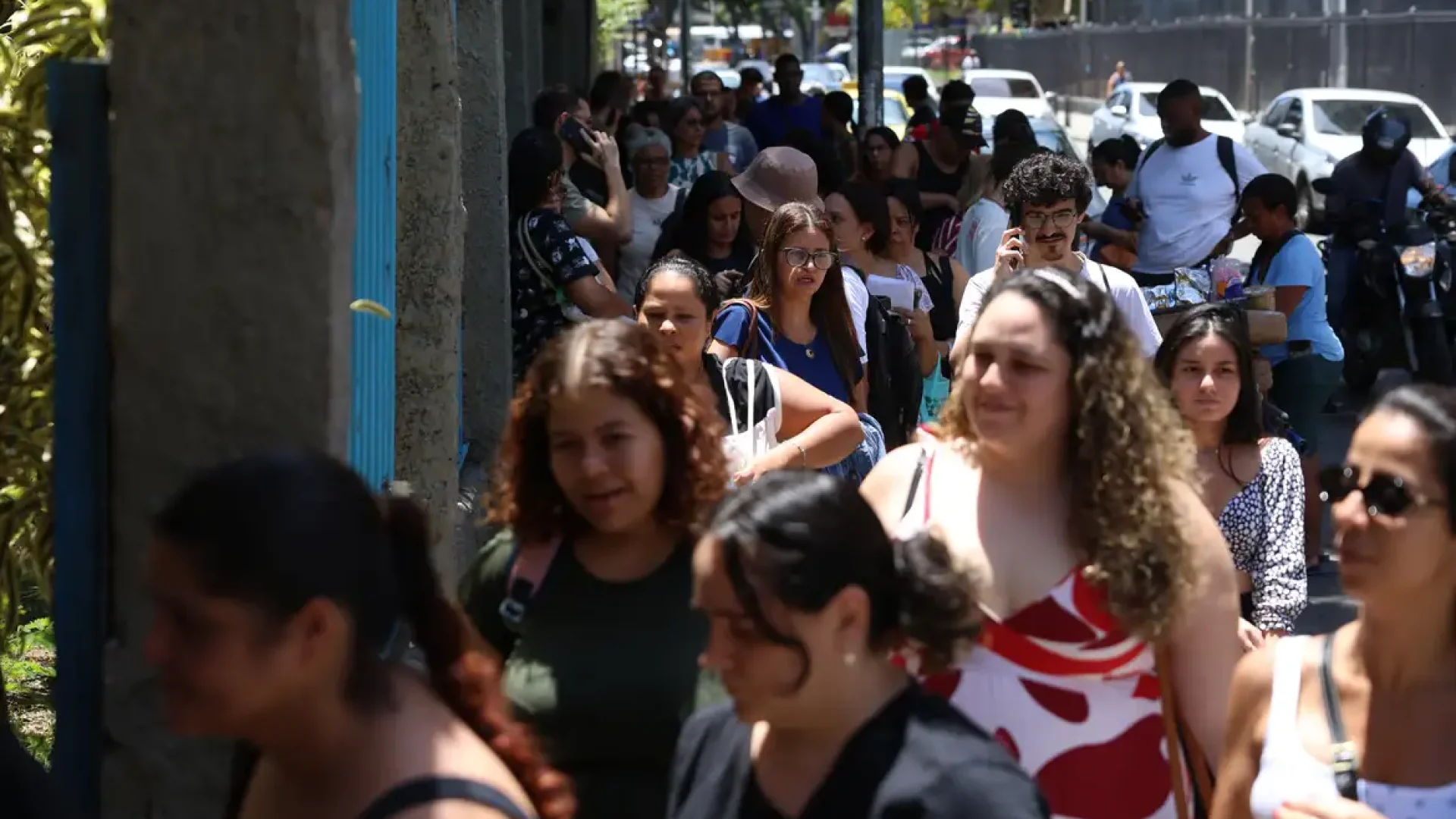 Candidatos durante aplicação da primeira edição da Prova Nacional Docente (PND) -  (crédito: Tomaz Silva/Agência Brasil)
