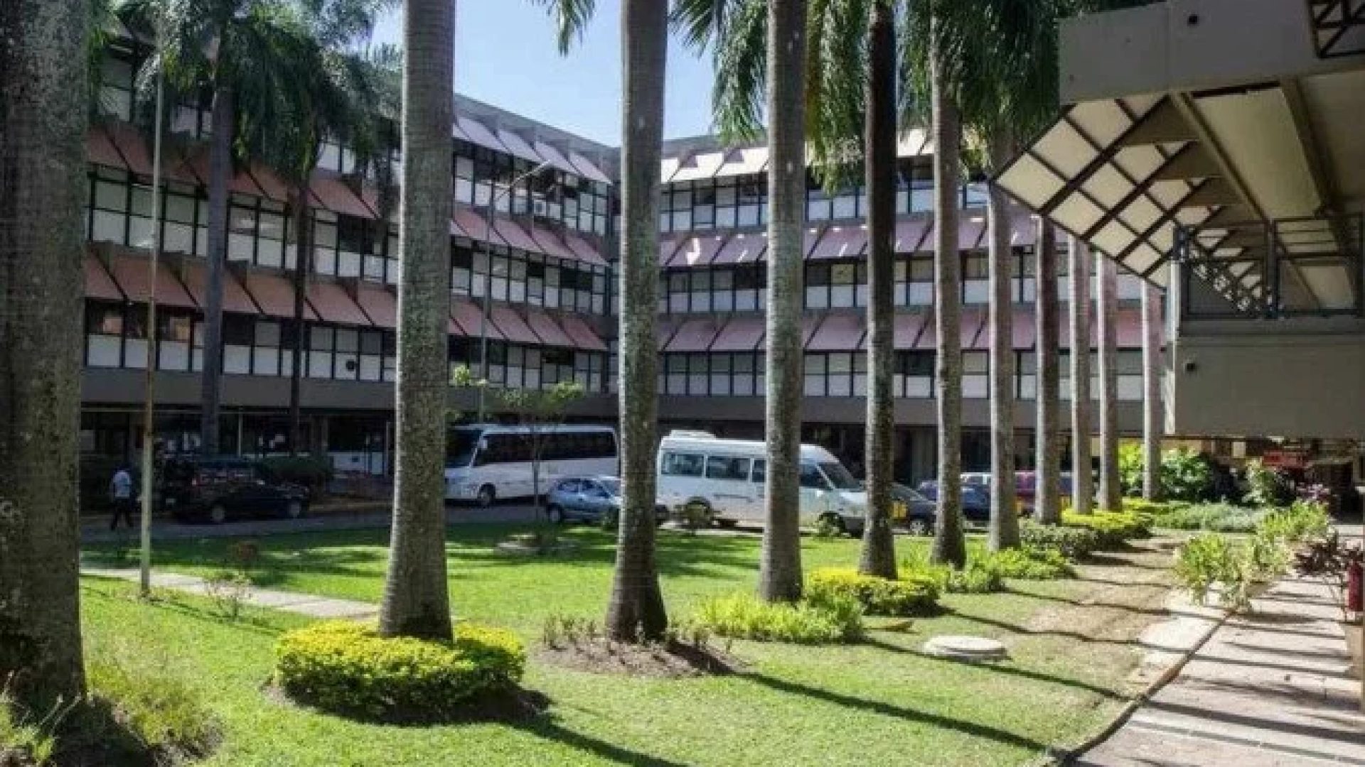 Universidade Federal de Minas Gerais publicou uma nota à comunidade, após denúncias de capacitismo cometido por um professor da Escola de Engenharia -  (crédito: UFMG/Reprodução)