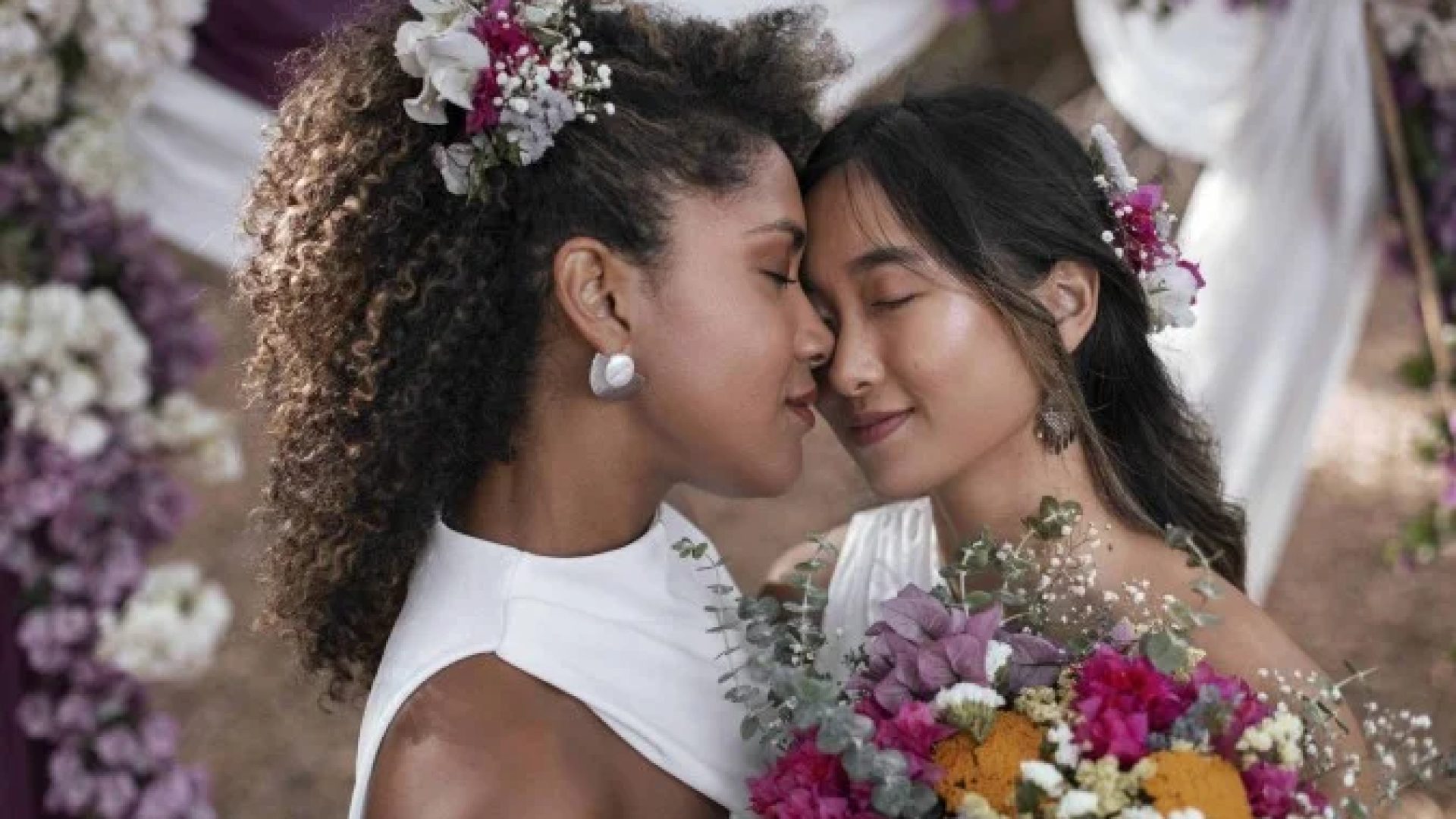 Dados do IBGE mostram alta contínua e protagonismo das mulheres no aumento dos casamentos do mesmo sexo -  (crédito: Freepik)