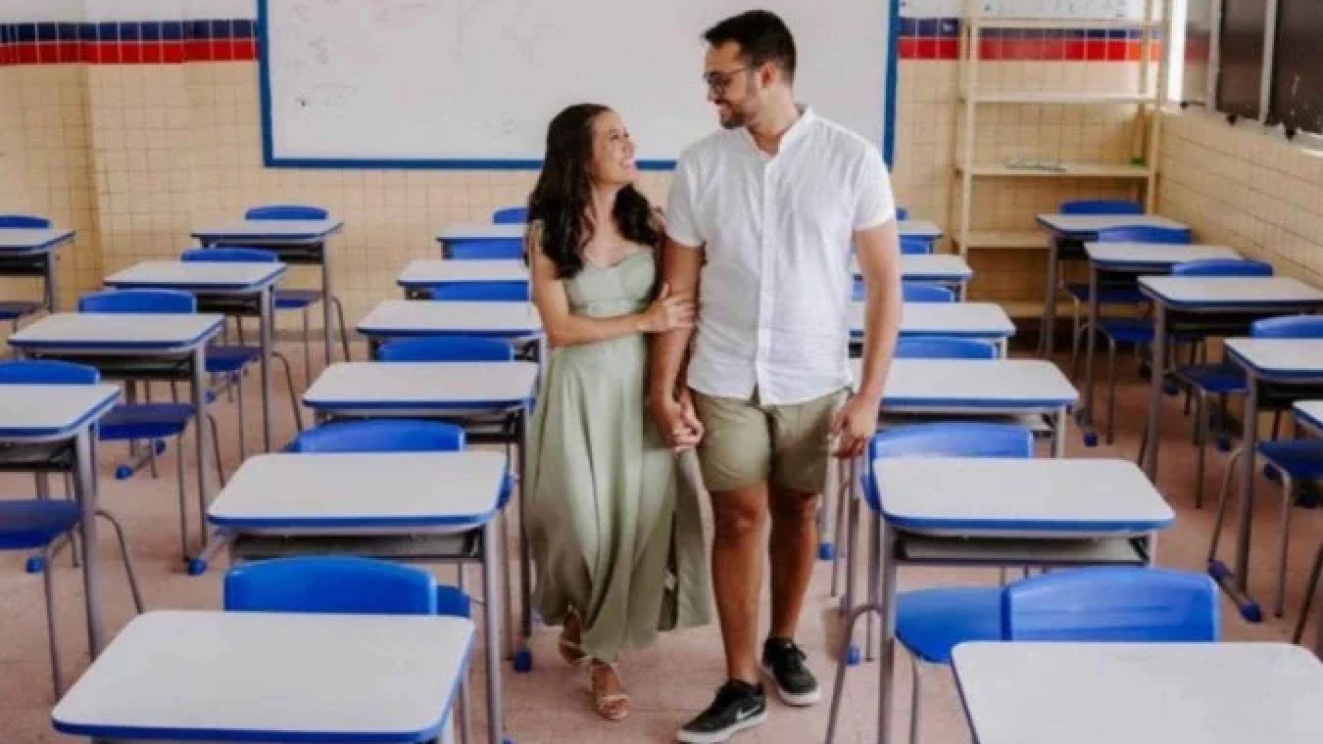 Carollayne e Diego se conheceram na escola e quiseram recuperar a história de amor em ensaio fotográfico -  (crédito: Avelã Fotografia)