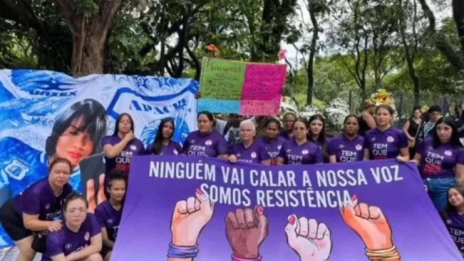 Velório de Tainara é marcado por pedidos de Justiça em São Paulo