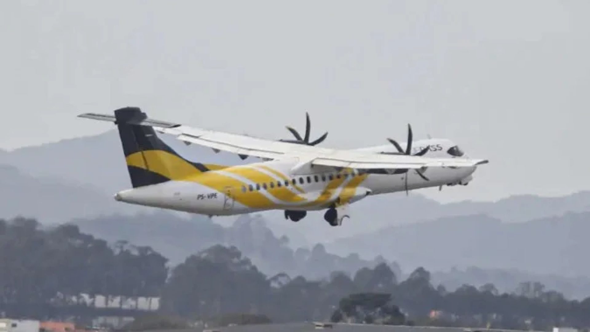 Segundo a Anac, tanto o homem detido quanto o candidato beneficiado pela tentativa de fraude poderão responder a processo administrativo -  (crédito: Paulo Pinto/Ag&ecirc;ncia Brasil)