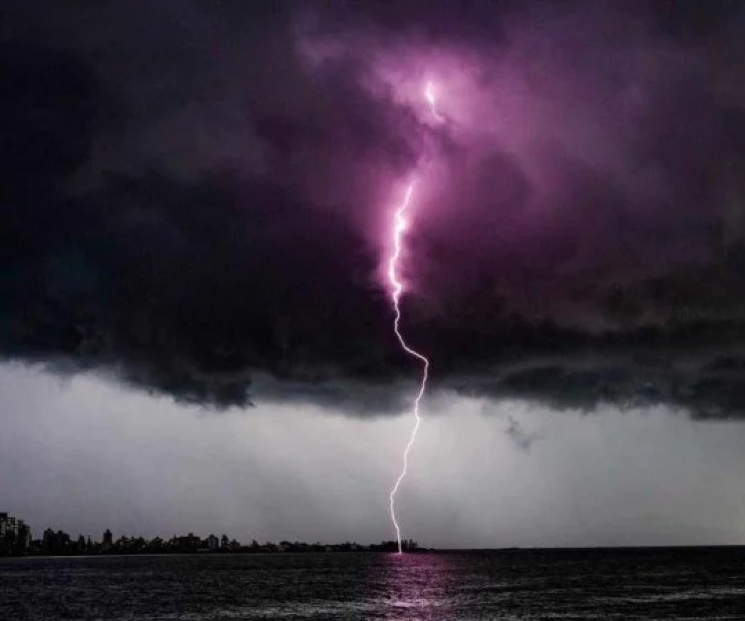 Santa Catarina confirma três tornados e segue com ventos fortes