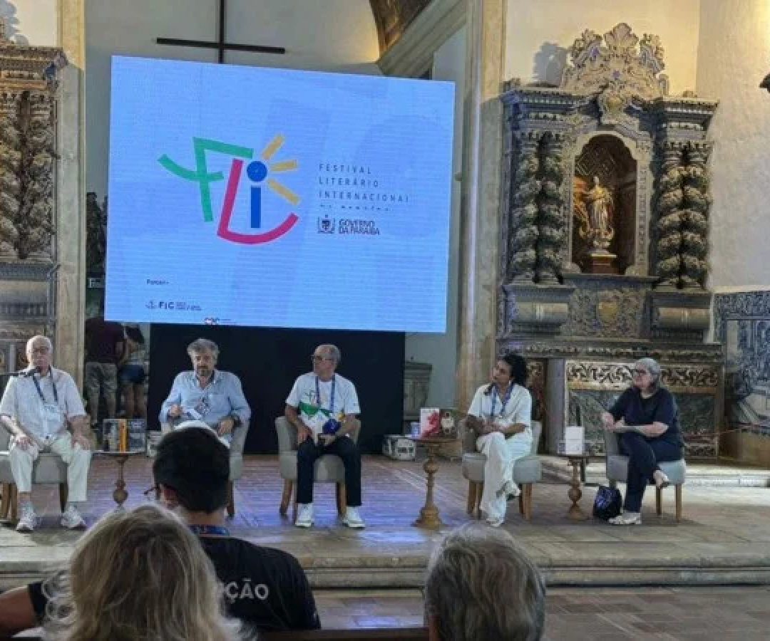 Participantes destacam a língua como espaço de cidadania, memória, disputa e resistência durante os debates do segundo dia do FliParaíba 2025 -  (crédito: Bianca Lucca / CB)